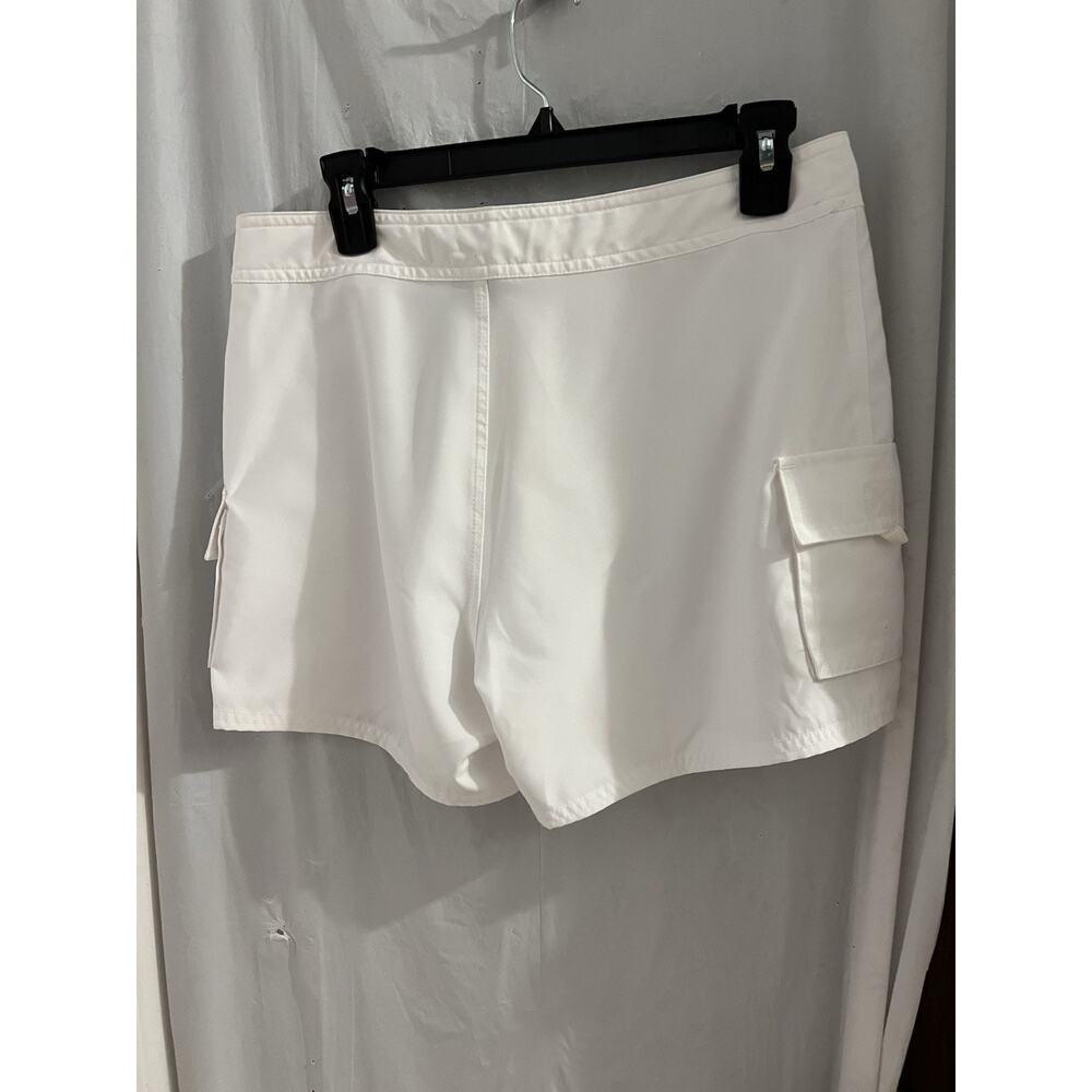 Beach Rays White Boy Shorts Cargo Pockets Sz 8. Beach - Picture 4 of 5